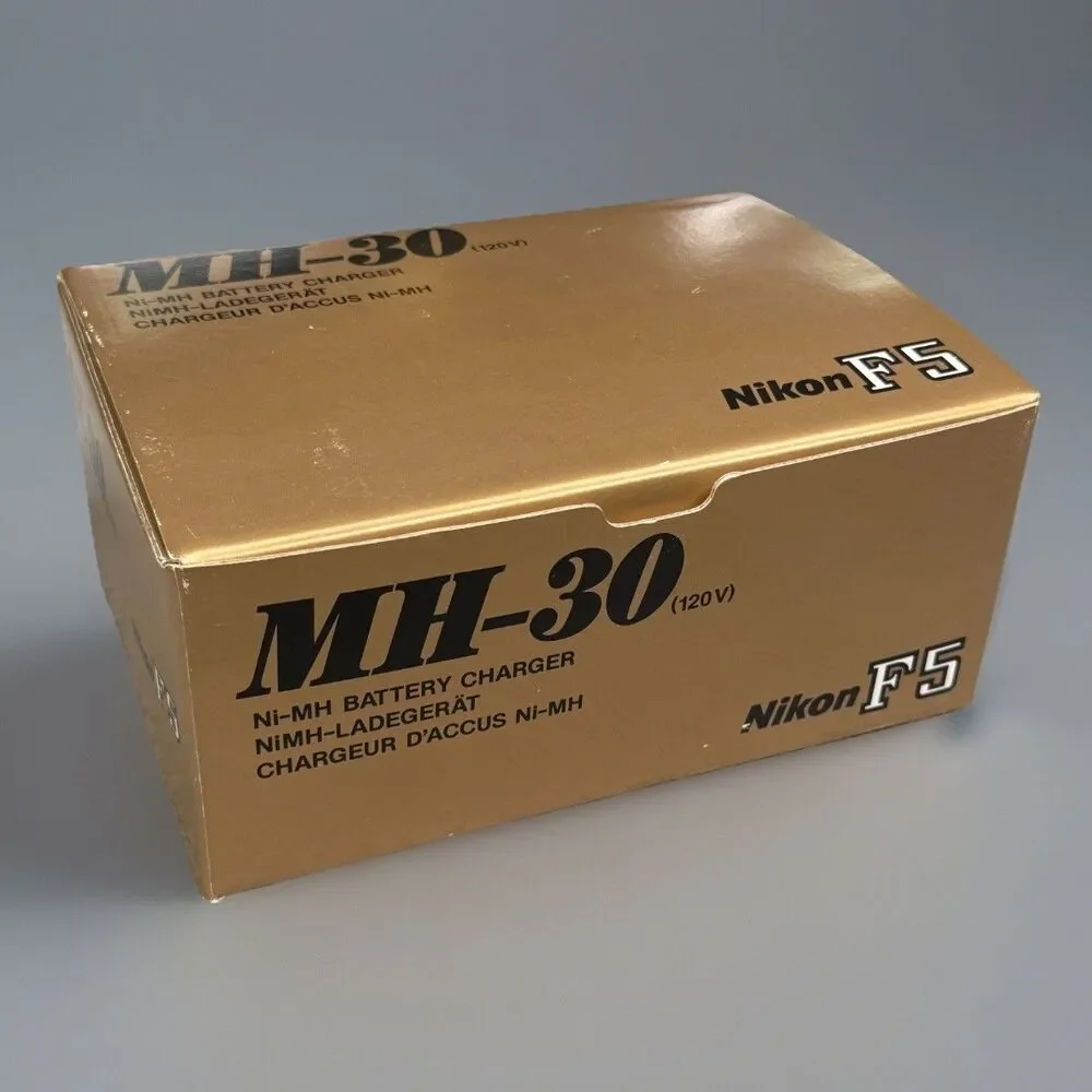 Nikon MH-30 Battery Charger for F5 Genuine OEM w/ Original Box Quick Charge